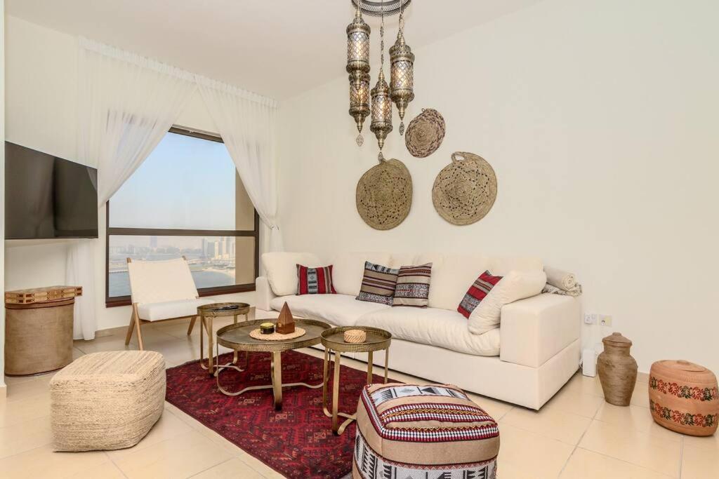 The Premium Jbr Sea View Luxury Suite Awarded "Traveller Award 2025" Dubai Eksteriør bilde